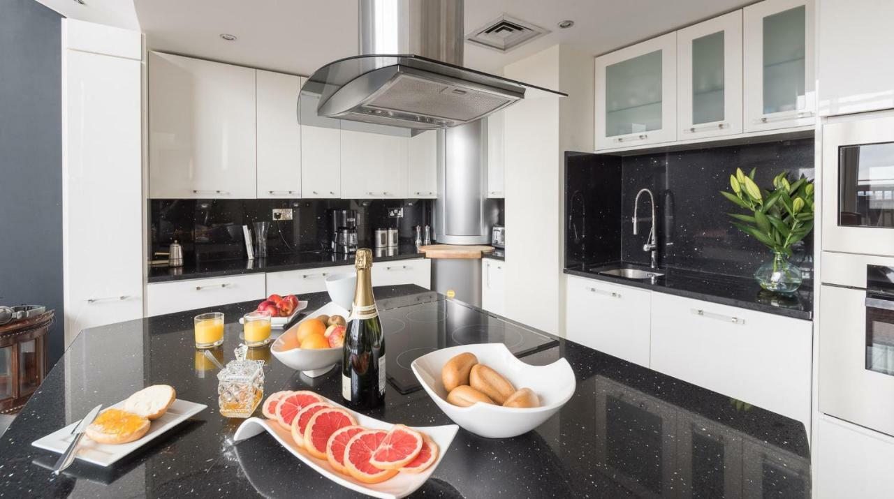 London Canary Wharf Riverside Penthouse Apartment Exterior photo